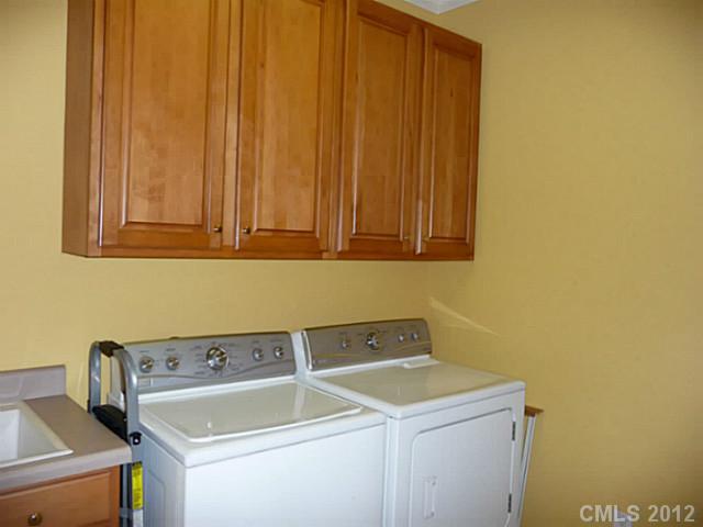 129 Rugby Road Salisbury, NC 28144 - Photo 5 of 16 Gallery Image 5