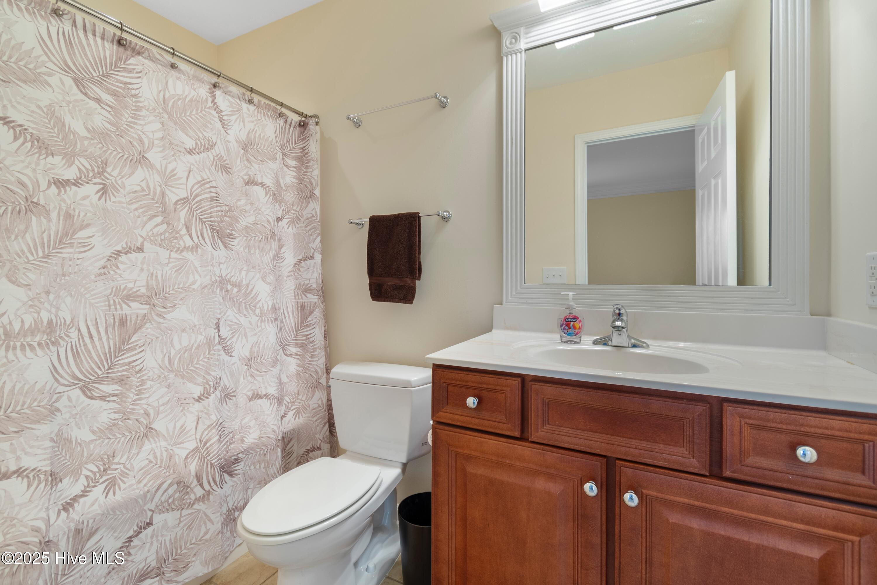 601 River Ridge Road, Unit 4 Shallotte, NC 28470 - Photo 37 of 72 First Floor Full Bathroom