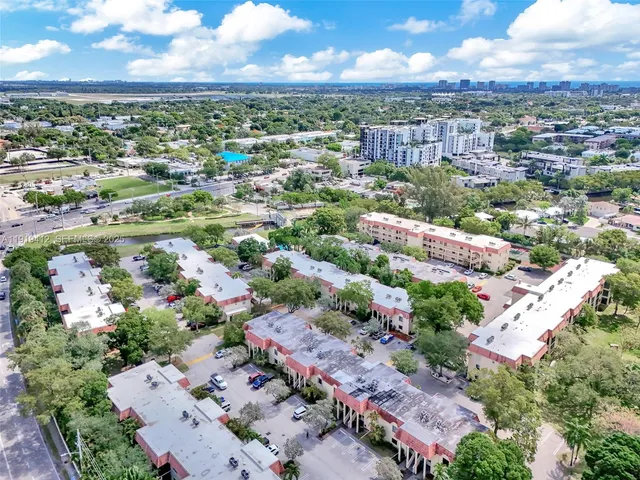 $245,000 | 132 South Cypress Road, Unit 518, Pompano Beach, FL 33060