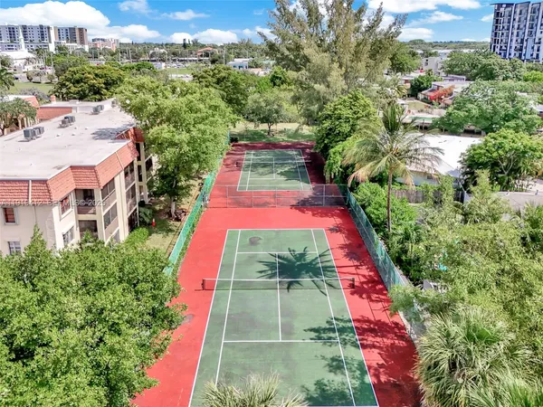 $245,000 | 132 South Cypress Road, Unit 518, Pompano Beach, FL 33060
