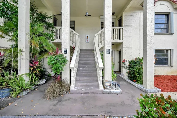 $245,000 | 132 South Cypress Road, Unit 518, Pompano Beach, FL 33060