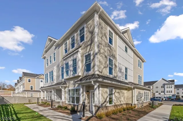 a view of a large building