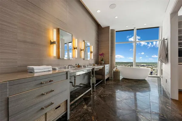 $7,500,000 | 1918 Olive Street, Unit 3901, Dallas, TX 75201