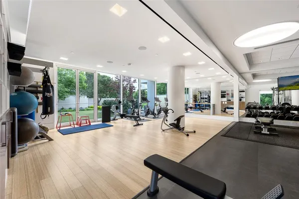 $7,500,000 | 1918 Olive Street, Unit 3901, Dallas, TX 75201