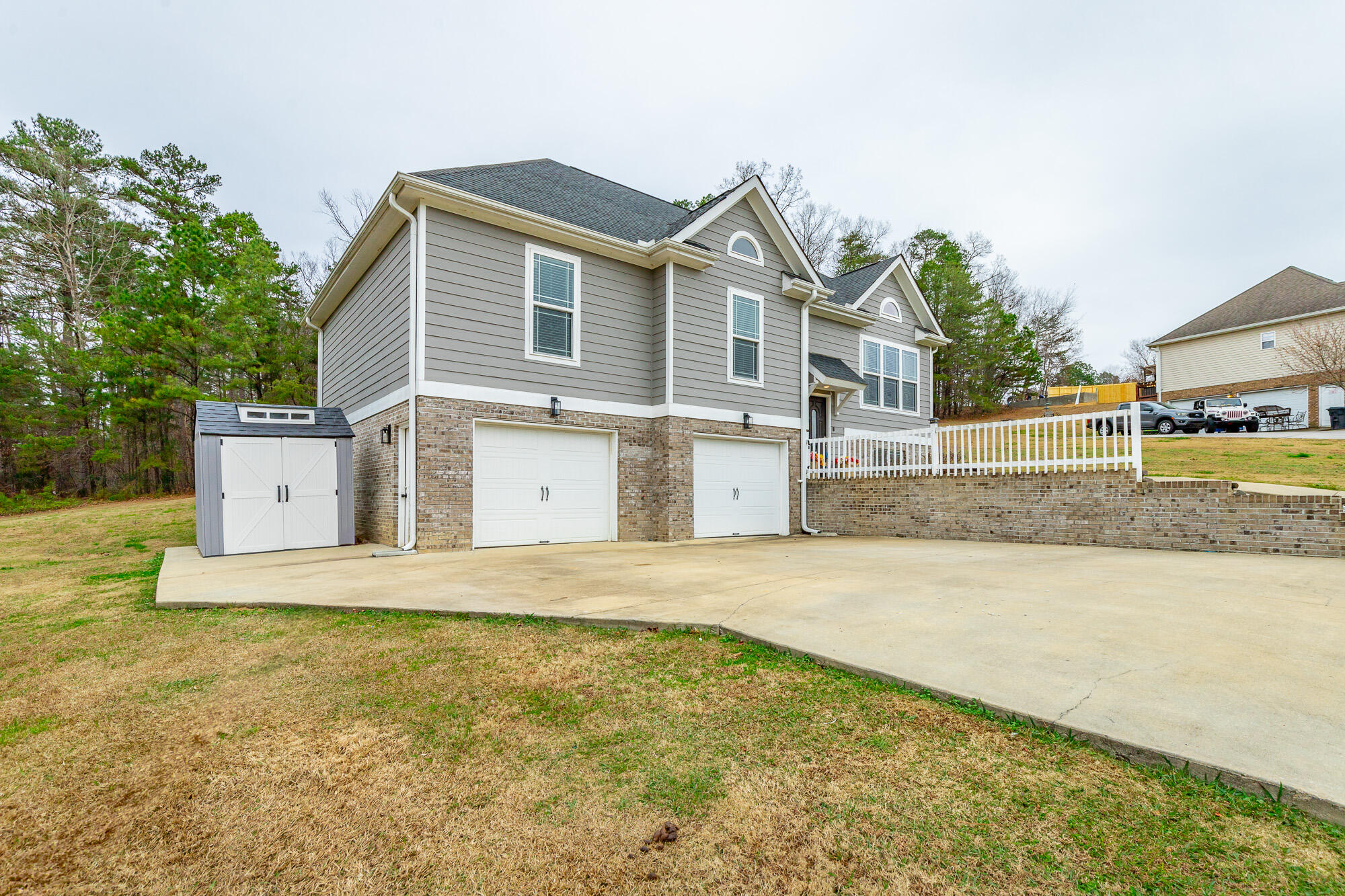 23 Oak Meadow Drive Rock Spring, GA 30739 - Photo 6 of 53 23 Oak Meadow Drive HD-56