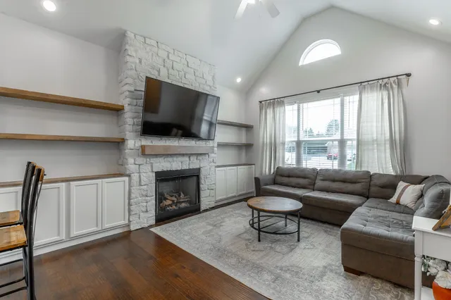 $374,900 | 23 Oak Meadow Drive, Rock Spring, GA 30739