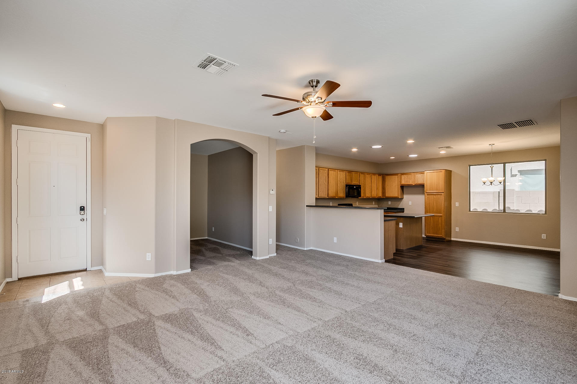 8905 West Cordes Road Tolleson, AZ 85353 - Photo 4 of 21 Cordes - 06