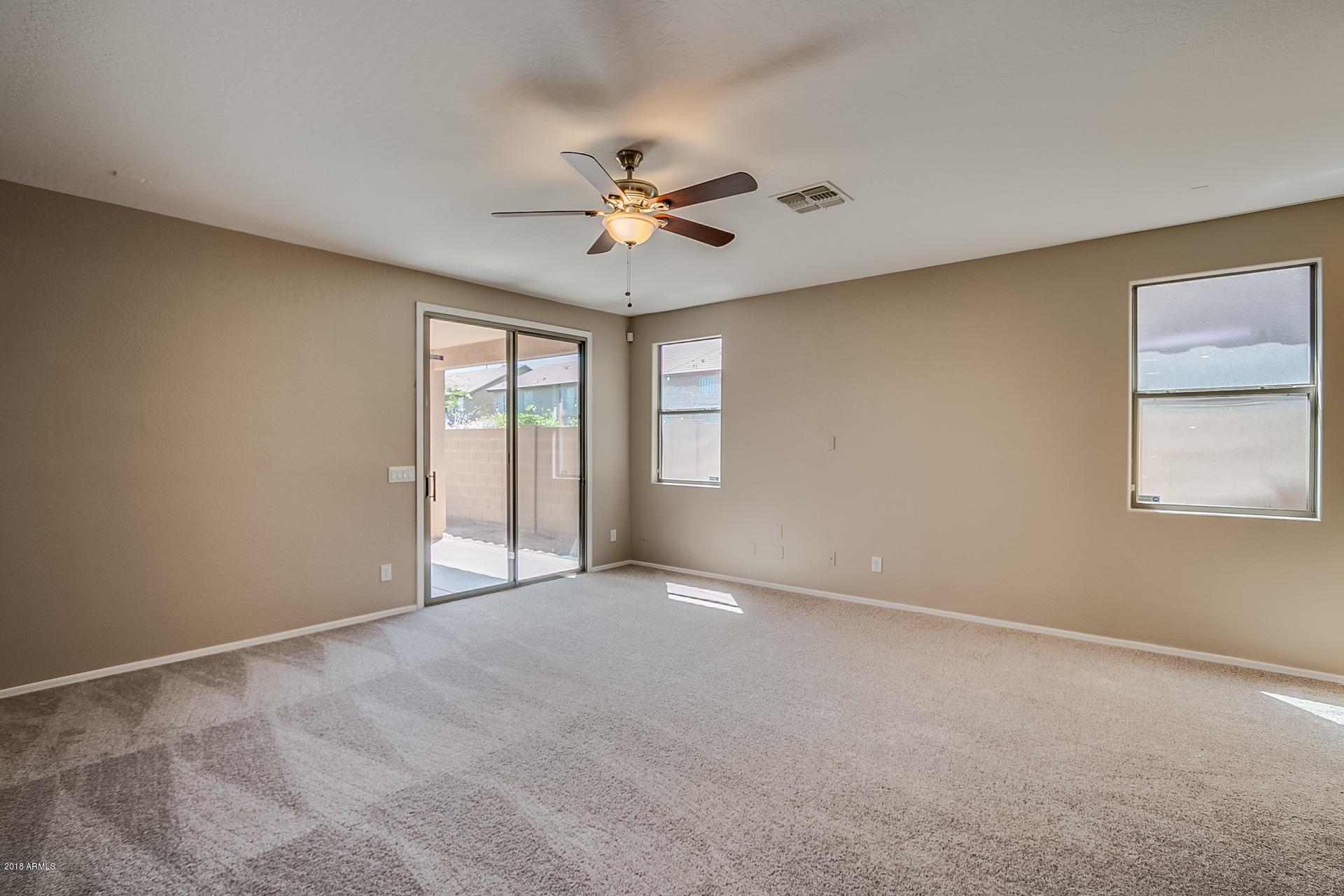 8905 West Cordes Road Tolleson, AZ 85353 - Photo 6 of 21 Cordes - 09