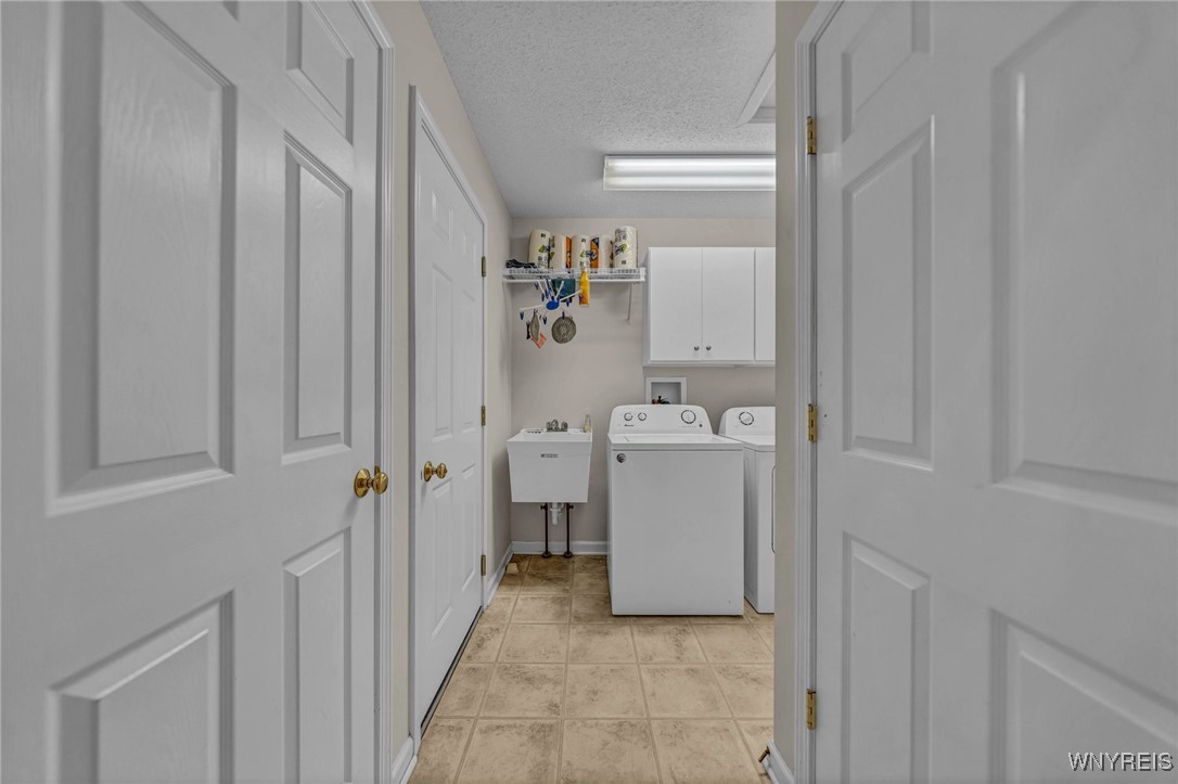 67 Mapleton Drive Amherst, NY 14221 - Photo 25 of 41