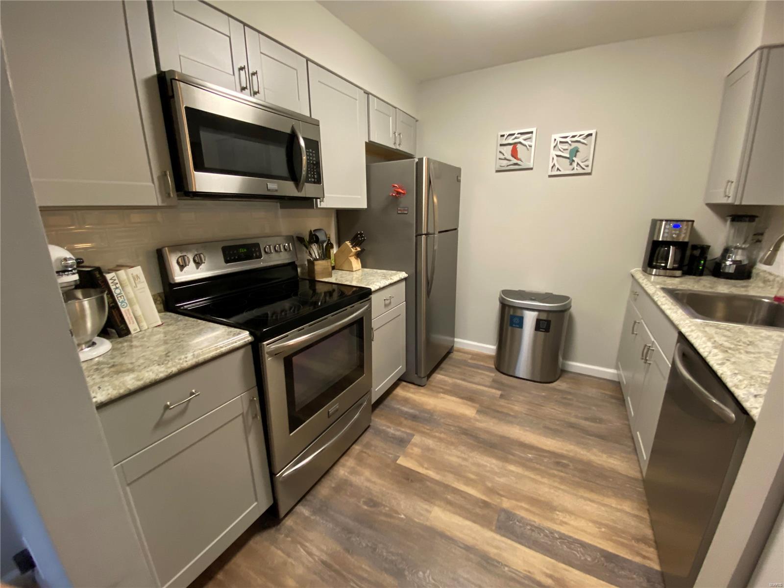 1209 Lofty Point Drive, Unit B Ballwin, MO 63021 - Photo 4 of 15 Gallery Image 4