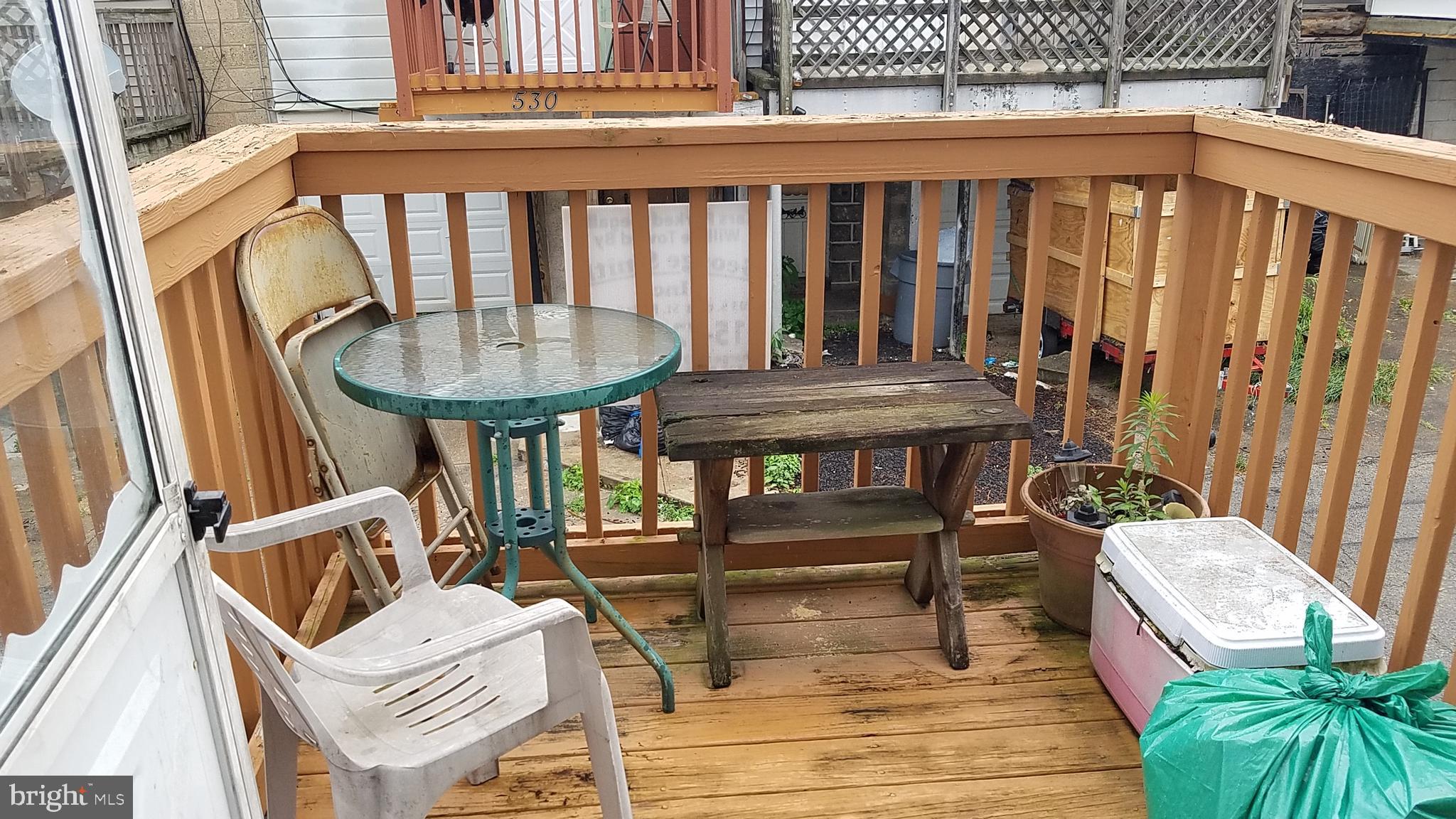 531 Glendale Road Upper Darby, PA 19082 - Photo 8 of 17
