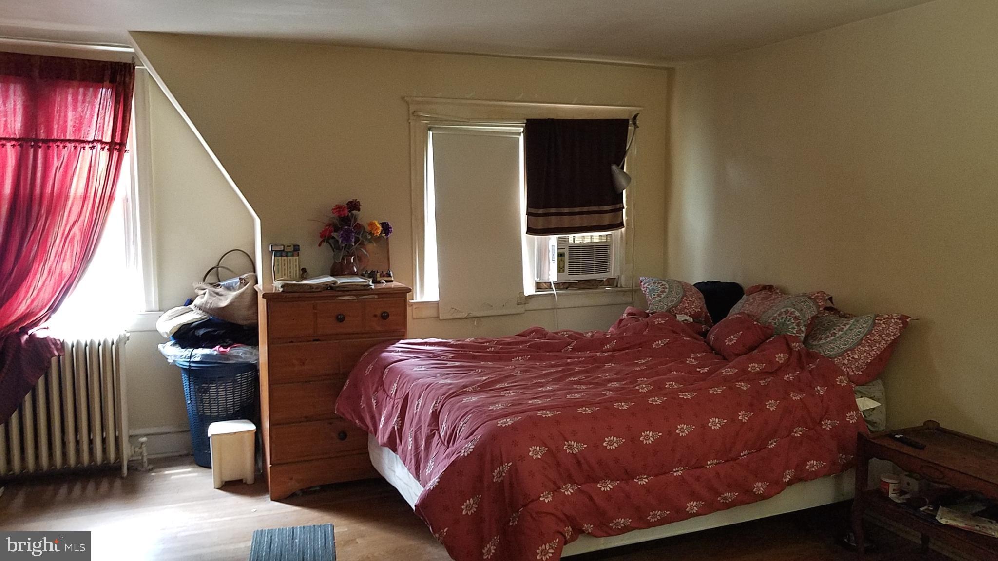 531 Glendale Road Upper Darby, PA 19082 - Photo 9 of 17
