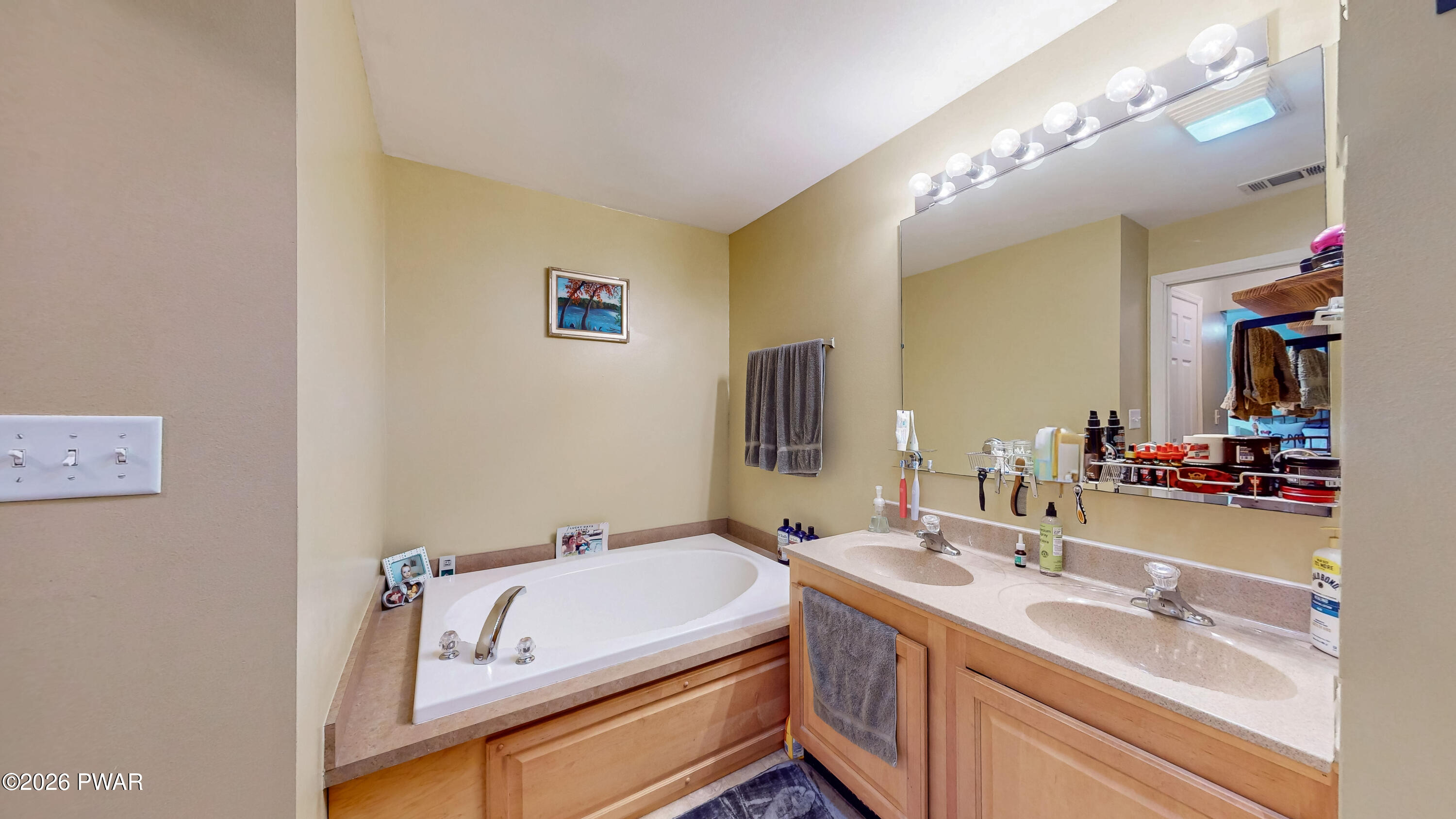 111 Onandaga Road Shohola, PA 18458 - Photo 21 of 54