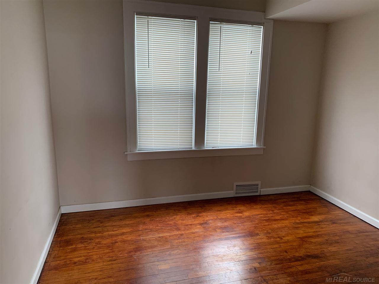 2175 West Auburn Road Rochester Hills, MI 48309 - Photo 11 of 33