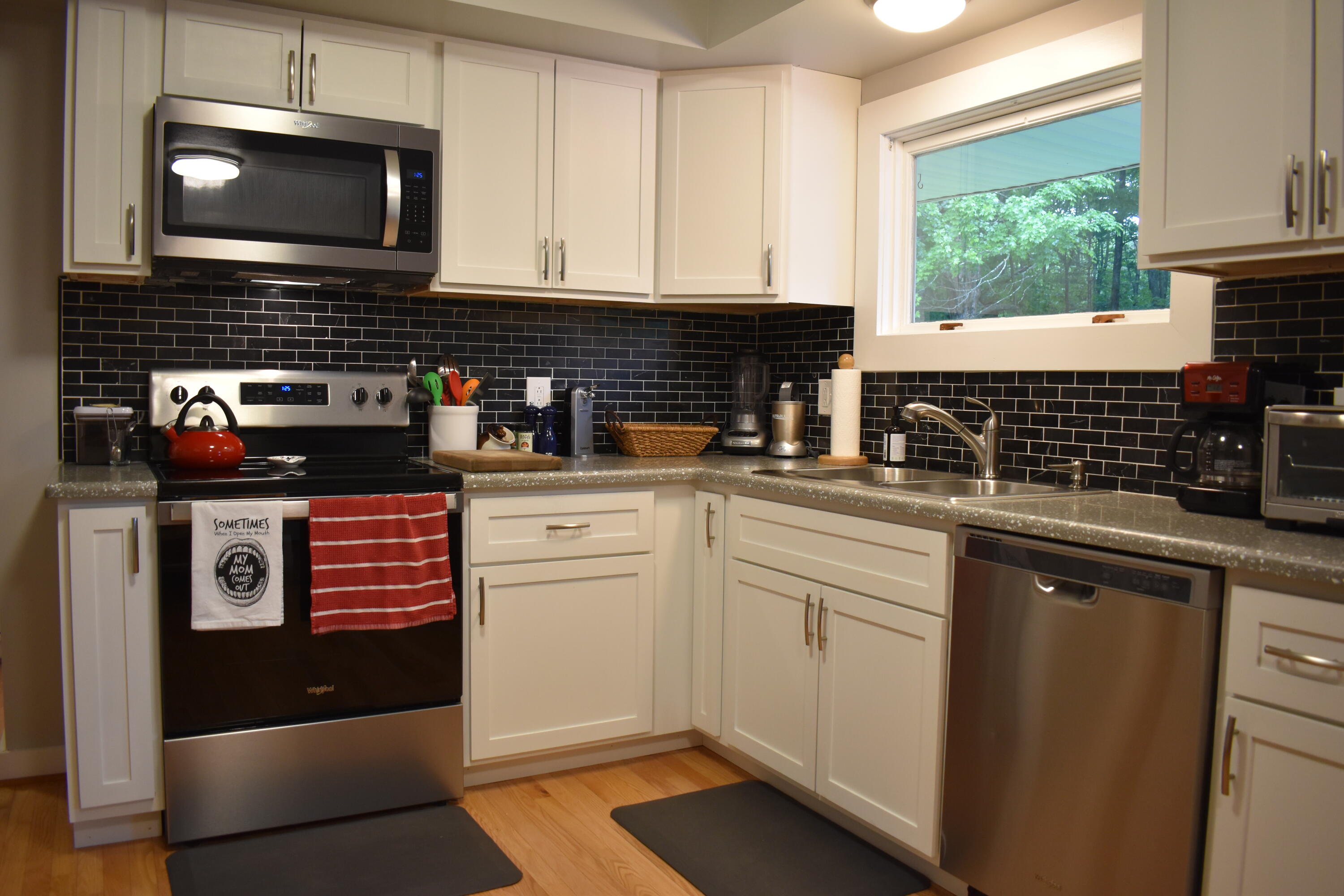 374 West River Road Augusta, ME 04330 - Photo 7 of 26 Kitchen 5