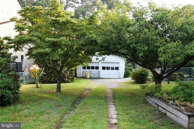 199 Cornfield Road Pasadena, MD 21122 - Photo 8 of 12 Exterior (General)