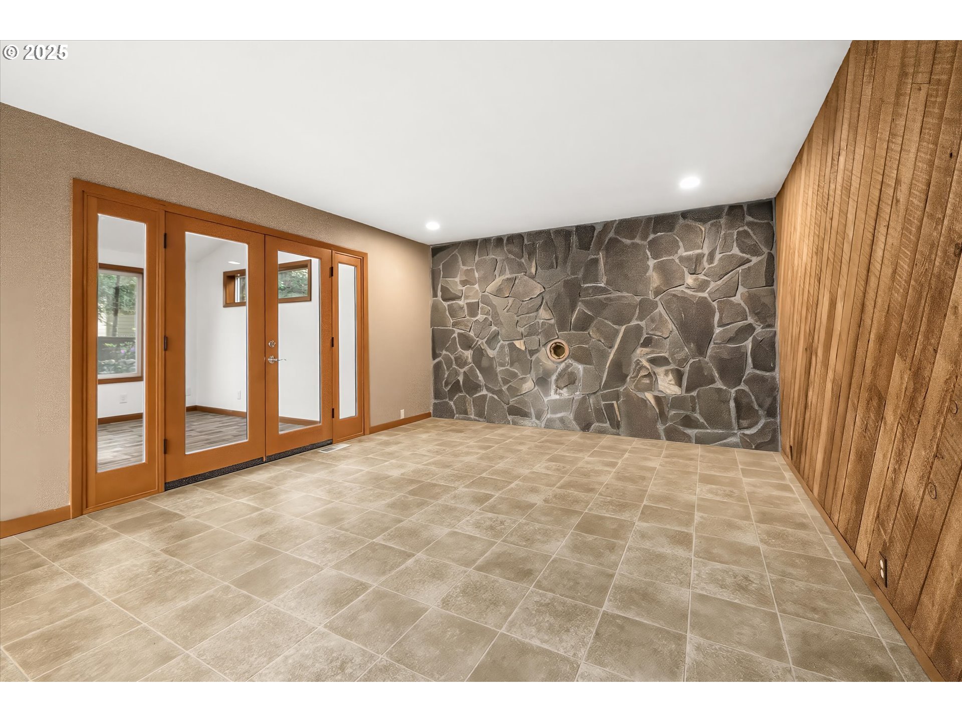 65277 East Sandy River Lane Rhododendron, OR 97049 - Photo 15 of 48