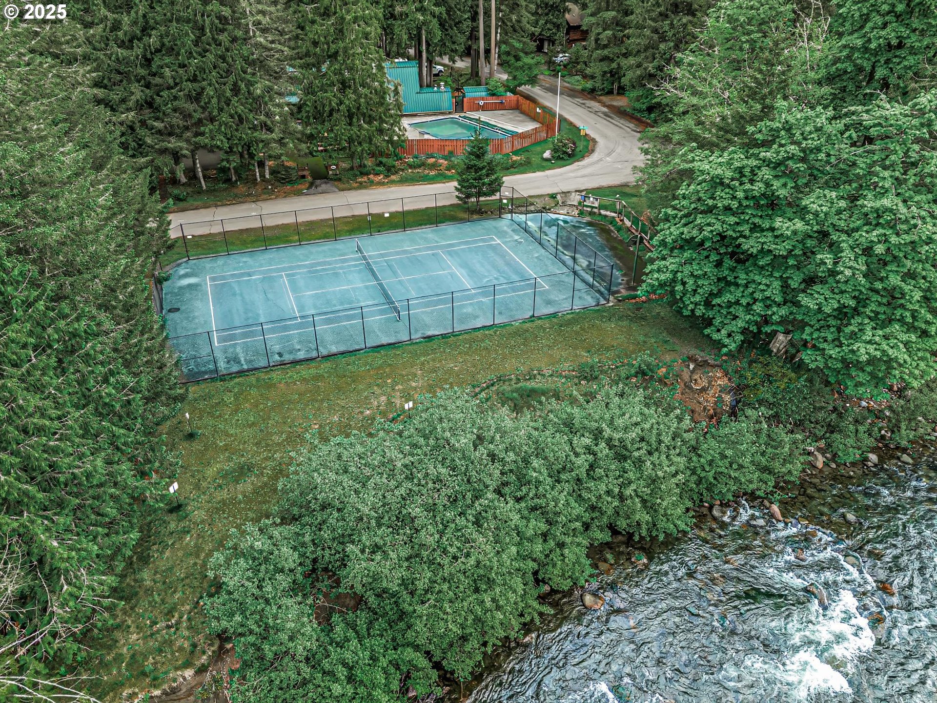 65277 East Sandy River Lane Rhododendron, OR 97049 - Photo 43 of 48