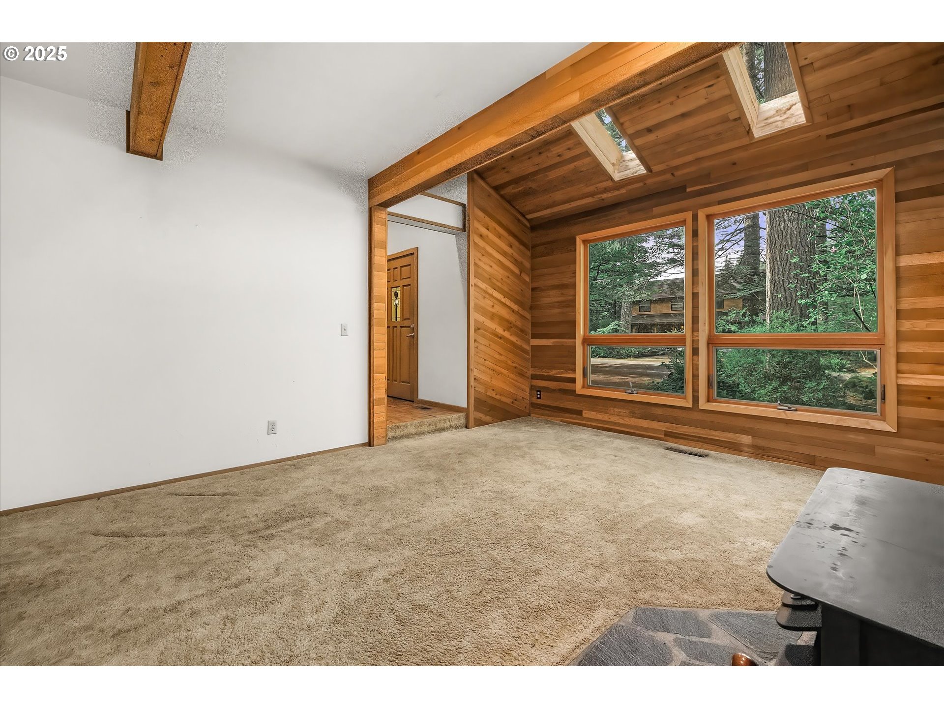 65277 East Sandy River Lane Rhododendron, OR 97049 - Photo 9 of 48