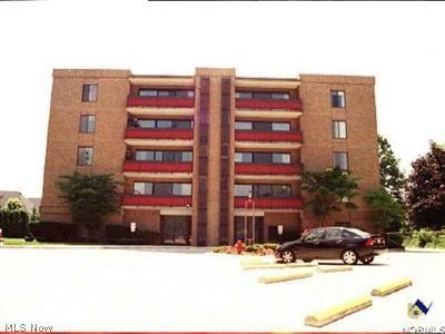 22555 Center Ridge Road, Unit 208 Rocky River, OH 44116 - Photo 1 of 1 Gallery Image 1
