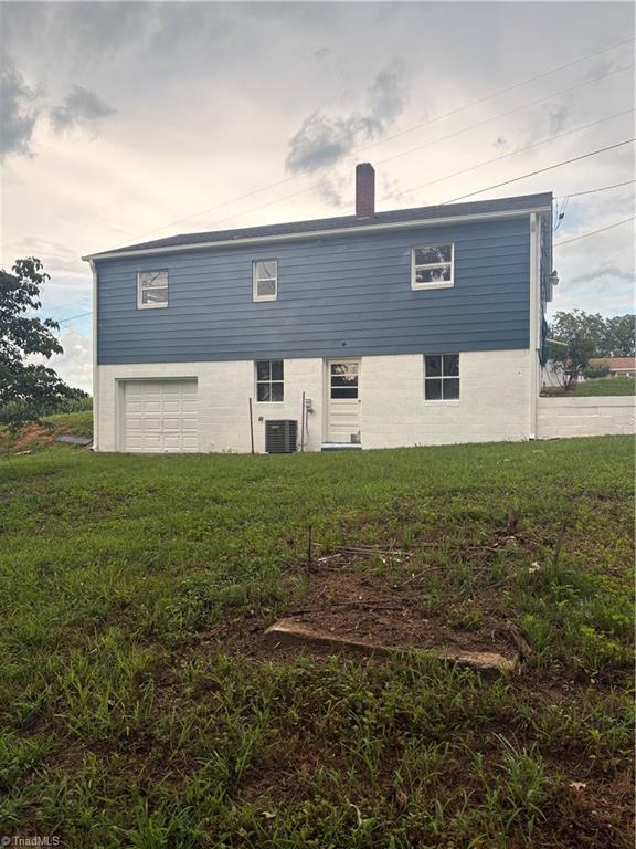 722 Cody Trail Dobson, NC 27017 - Photo 3 of 8