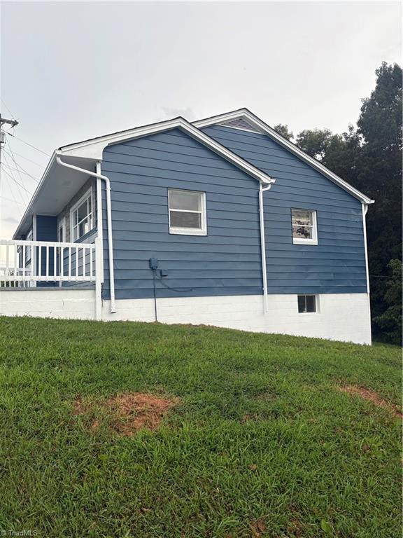 722 Cody Trail Dobson, NC 27017 - Photo 4 of 8