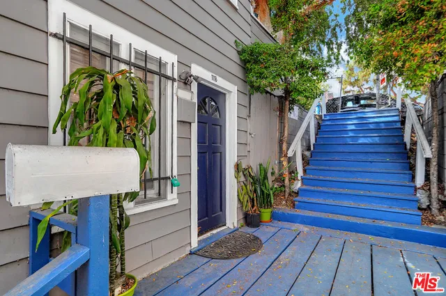 $1,695,000 | 1118 Sanborn Avenue, Los Angeles, CA 90029