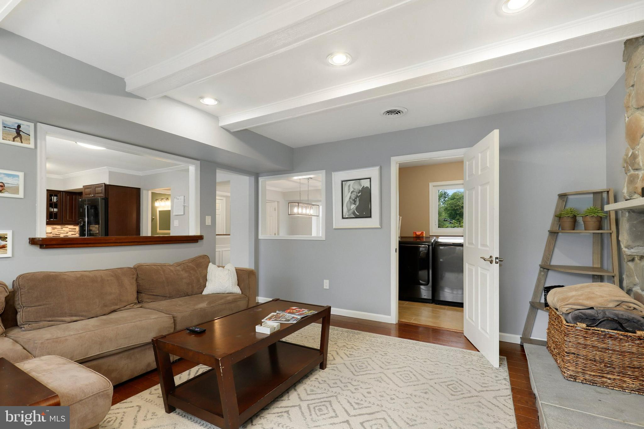 5945 Hall Street West Springfield, VA 22152 - Photo 16 of 56 Gallery Image 16