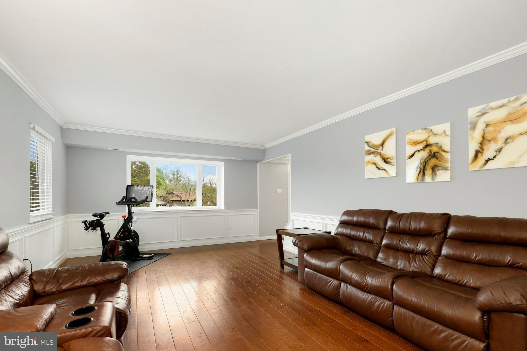 5945 Hall Street West Springfield, VA 22152 - Photo 5 of 56 Gallery Image 5