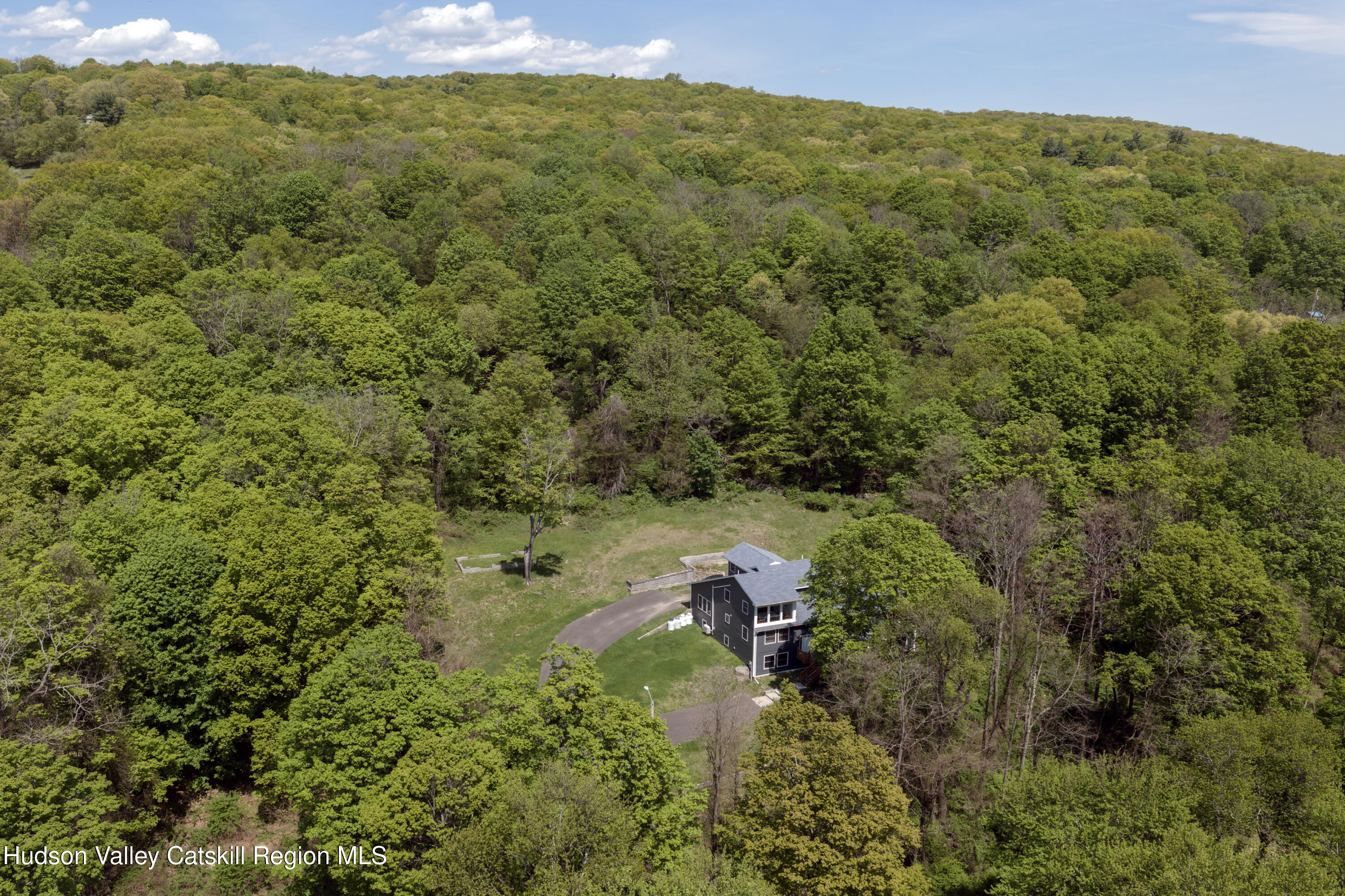 606 Old Post Road New Paltz, NY 12561 - Photo 19 of 21 17