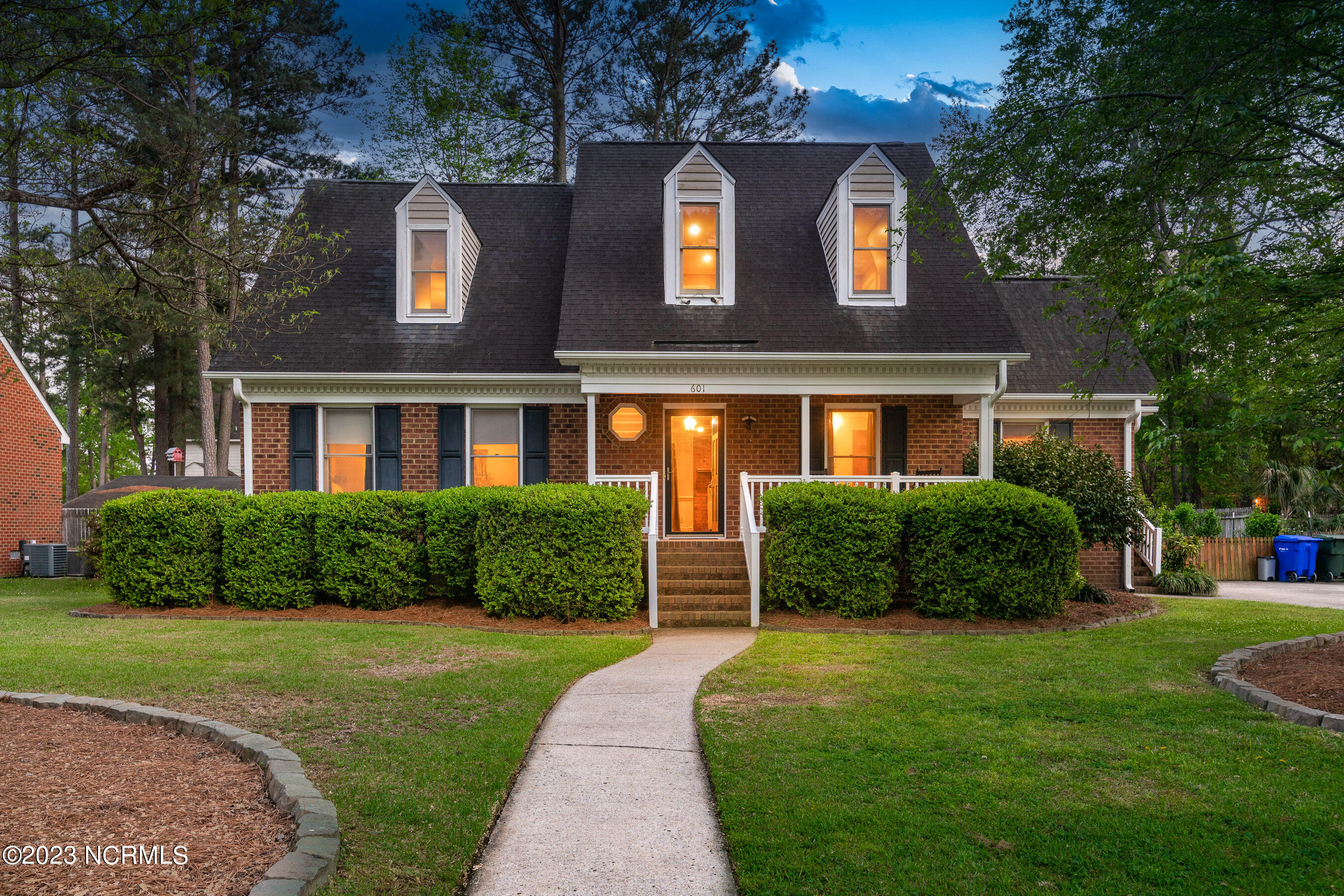 601 Winstead Road Greenville, NC 27834 - Photo 2 of 36 01 - Facade