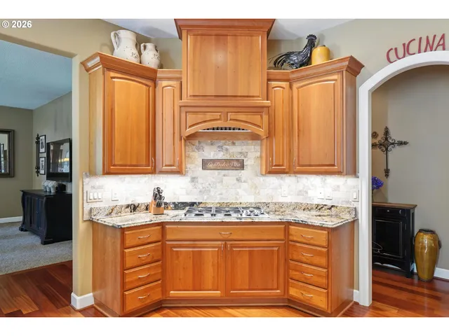 $1,950,000 | 3345 Northwest 14th Avenue, Camas, WA 98607