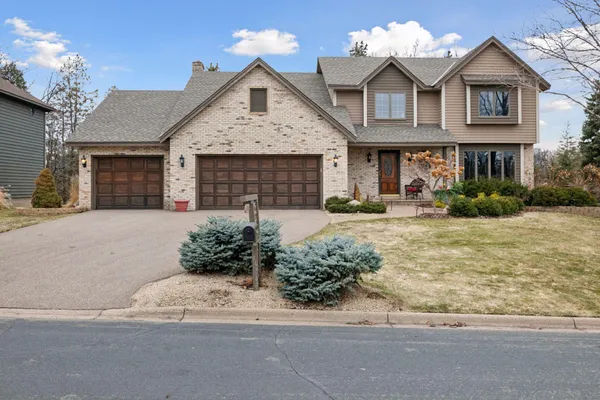 $775,000 | 11380 Louisiana Circle, Bloomington, MN 55438