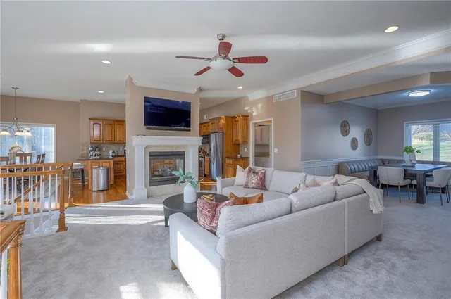 $475,000 | 205 East 126th Street, Kansas City, MO 64145