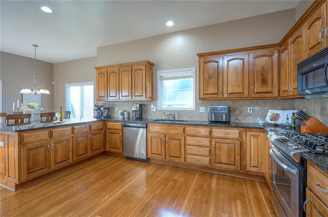 $475,000 | 205 East 126th Street, Kansas City, MO 64145