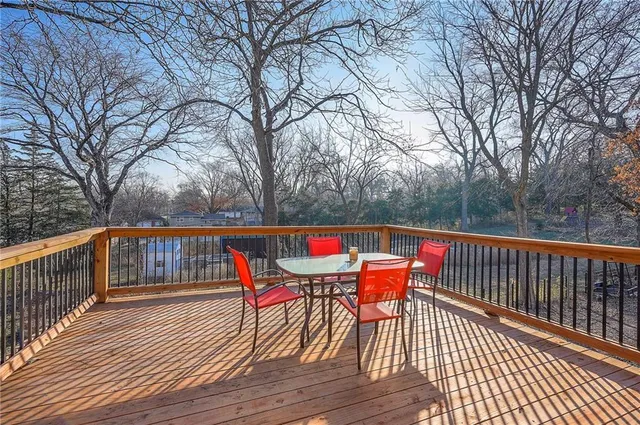 $475,000 | 205 East 126th Street, Kansas City, MO 64145