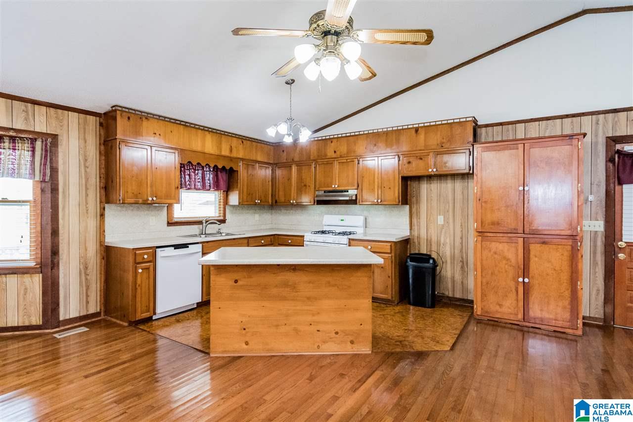 654 Mitchellville Road Ohatchee, AL 36271 - Photo 7 of 41