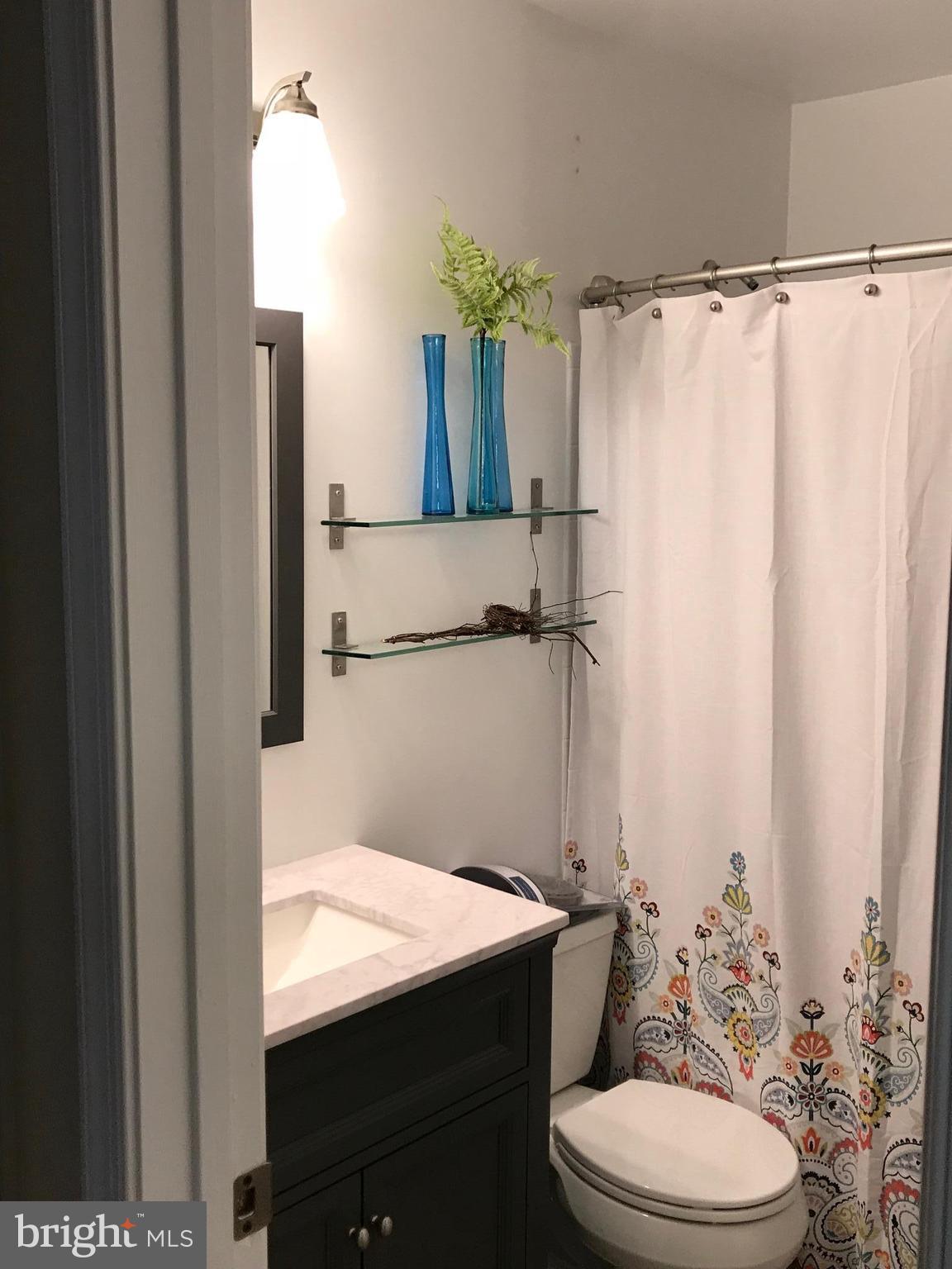 10712 Kings Riding Way, Unit T115 Rockville, MD 20852 - Photo 15 of 27 Bath