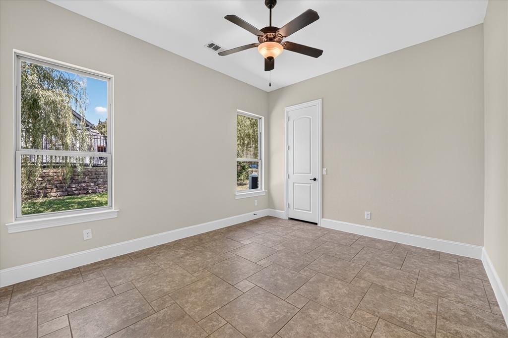 861 Hayden Road Lantana, TX 76226 - Photo 25 of 40