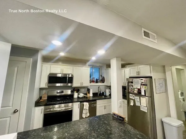 $6,400 | 18 Atlantic Street, Unit 1, Boston, MA 02127