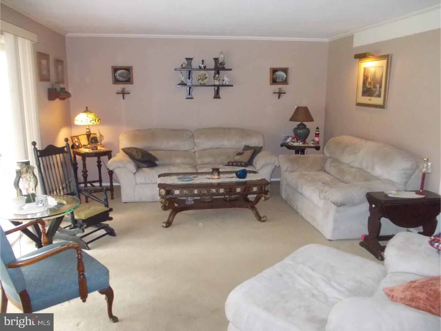 2 Foxglove Road Levittown, PA 19056 - Photo 9 of 22 Living Room