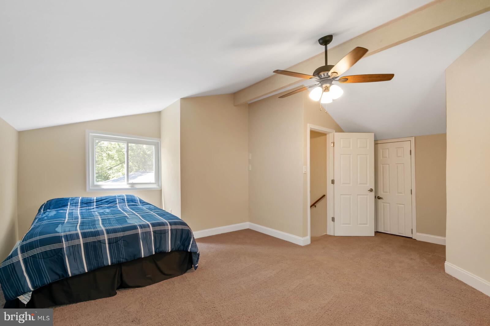 10 Thrush Road Sterling, VA 20164 - Photo 30 of 35 Gallery Image 30