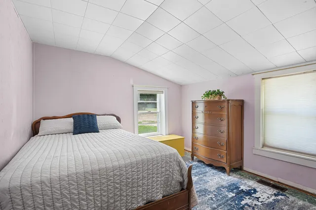 $139,900 | 208 West St Marys Street, Decatur, MI 49045