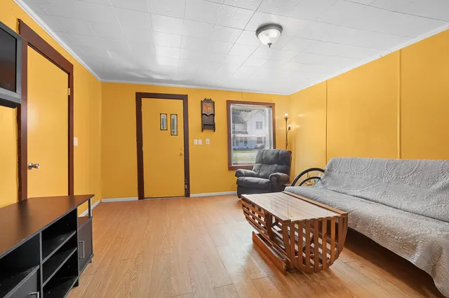 $139,900 | 208 West St Marys Street, Decatur, MI 49045