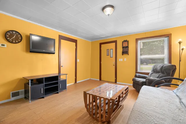 $139,900 | 208 West St Marys Street, Decatur, MI 49045