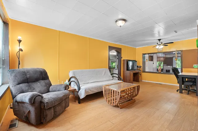 $139,900 | 208 West St Marys Street, Decatur, MI 49045