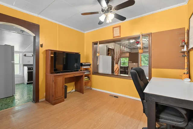 $139,900 | 208 West St Marys Street, Decatur, MI 49045