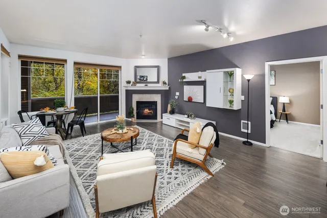 $667,000 | 2244 132nd Avenue Southeast, Unit B116, Bellevue, WA 98005