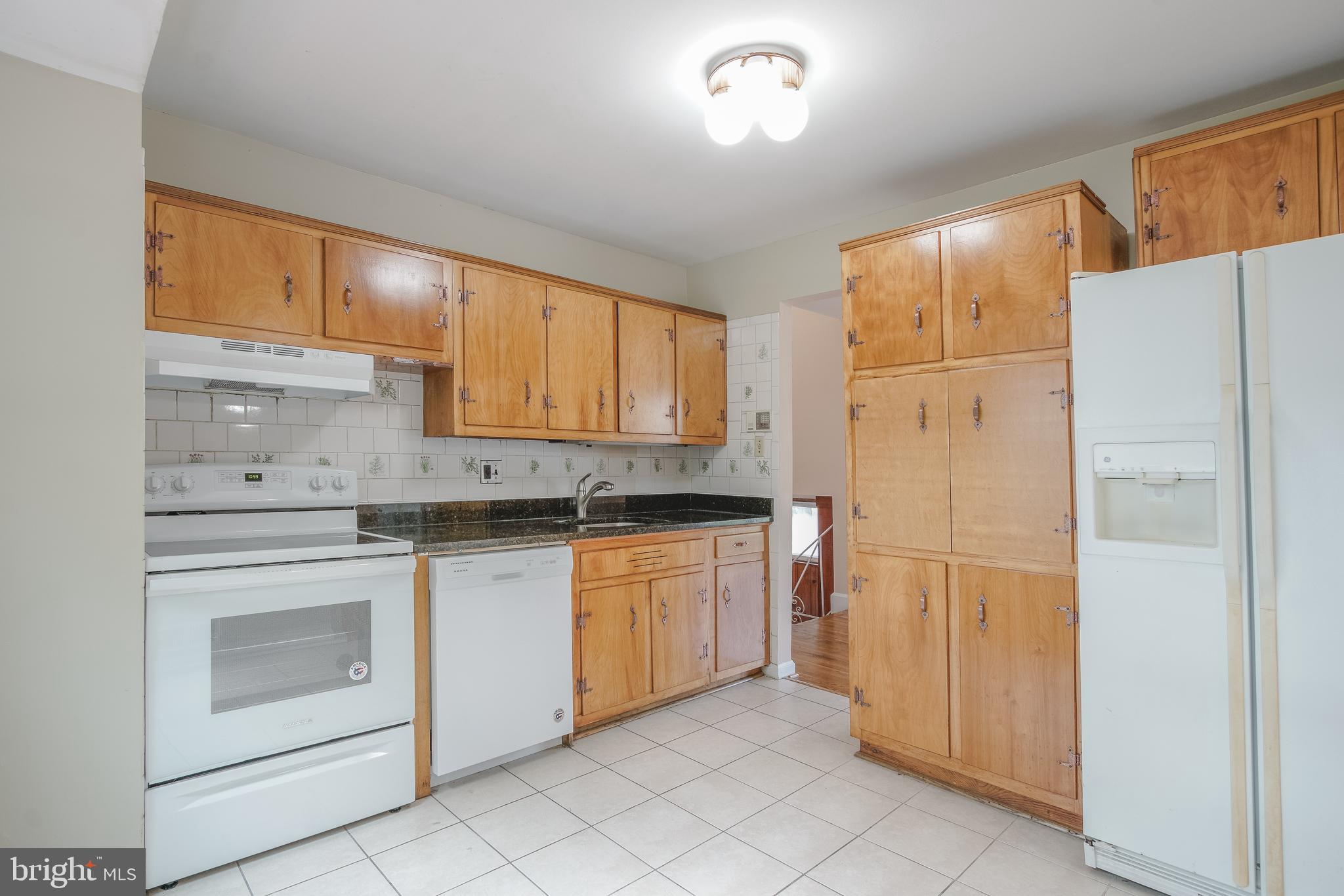 13010 Estelle Road Silver Spring, MD 20906 - Photo 12 of 39 kitchen