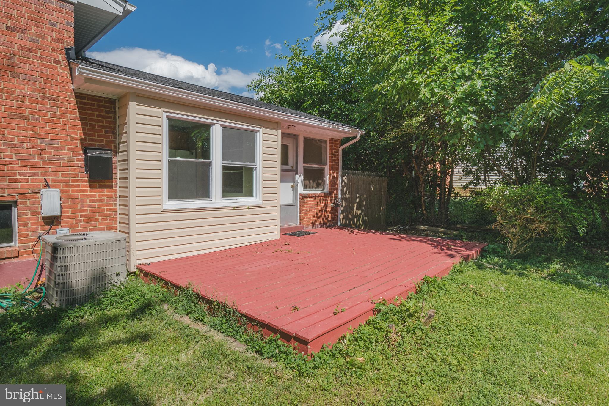 13010 Estelle Road Silver Spring, MD 20906 - Photo 35 of 39 deck